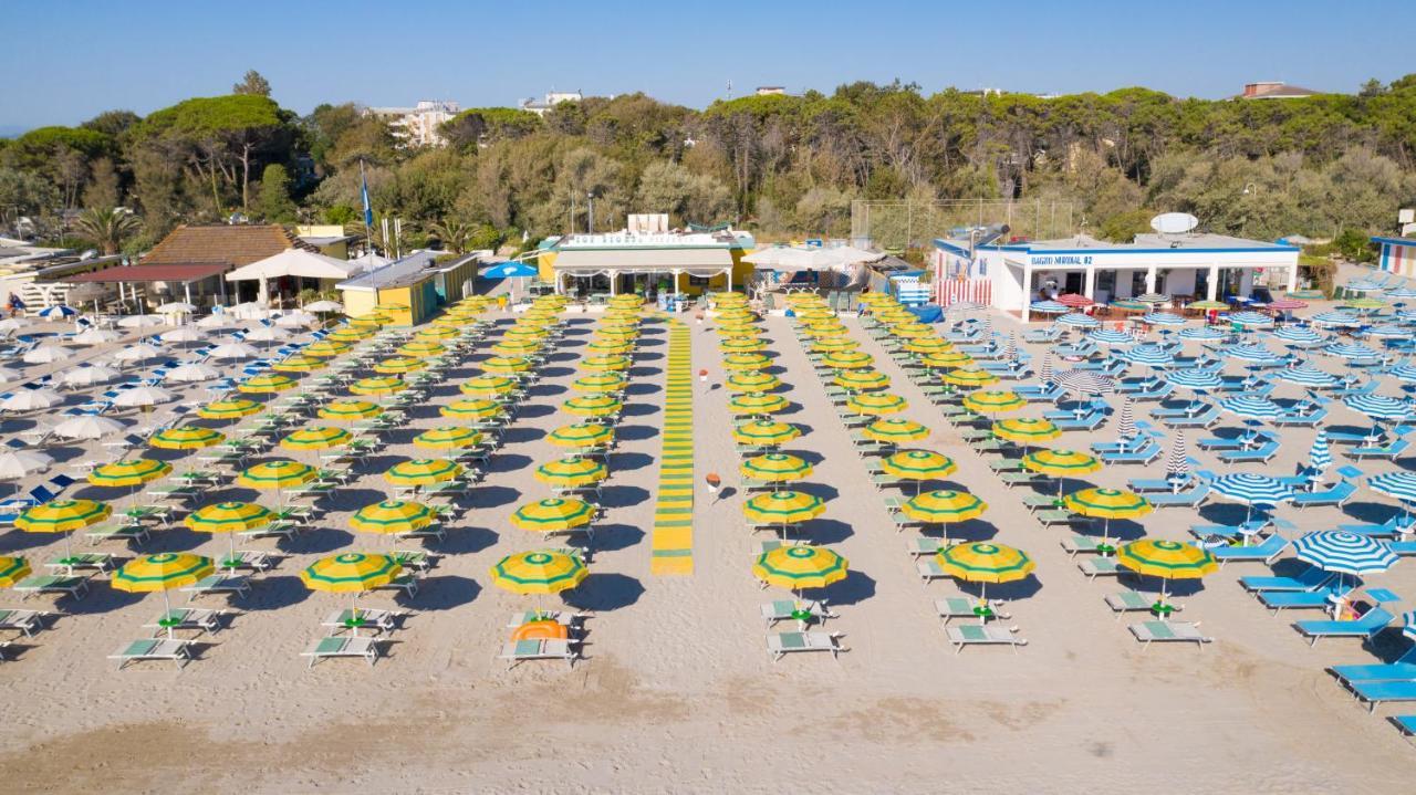 Pineta Sul Mare Camping Village Чезенатико Экстерьер фото